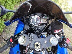 Suzuki GSX-R 750 k15, 110kw - 11