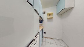 PRENÁJOM - zariadený 3 izbový byt vo výbornej lokalite ulica - 11