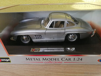 modely 1:24 na predaj (6)(Aston Martin, Dodge, MB, Audi) - 11