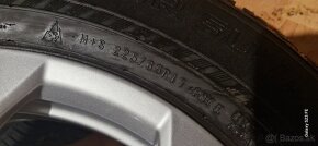 Predám zimný komplet Toyota 5x114,3 pneu Nokian 225/65/R17 - 11