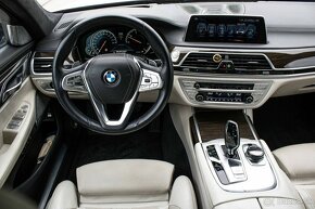 BMW Rad 7 730d xDrive A/T 195kw - 11