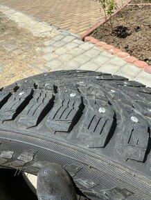 Nokian Tyres Hakkapelutta 225/50 r17 gumy s hroty - 11