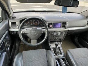 Opel Vectra 1.9 CDTi 16V GTS 110kw digi klima - 11