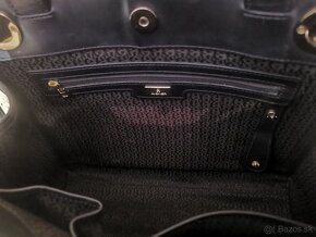 Aigner Female Cavallina Handbag s Embossed Black PC 599,- € - 11