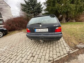 BMW E36 318i touring - 11