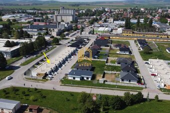 REZERVOVANÝ/ 4 - IZB. NOVOSTAVBA, SENICA, GAŠTANOVÁ UL. - 11