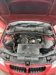 Rozpredam bmw e90 318i Mpaket - 11