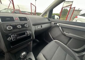 Volkswagen Touran 1,6 TDI 77kW SERVISKA,ROZVODY nafta - 11