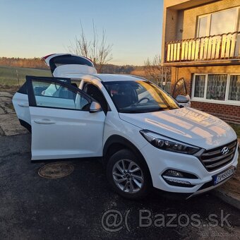 Hyundai Tucson 1.6 GDI SHADOW - 11