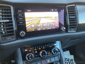 Kodiaq Sportline 4x4 7miest Nardo Grey Virtual Pano 83t. km - 11