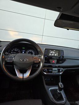 Hyundai i30 SW 2019/8 - 11