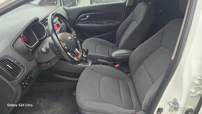 Kia Rio 1.1 CRDi EX - 11