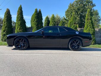 Dodge Challenger 5.7 HEMI Super Track Pack - 11