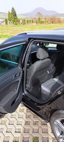 Volkswagen Golf 7 Variant 2.0 TDI DSG - 11