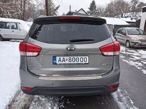 Kia Carens 1.7crdi 100 kw,r.v.2013,6M - 11