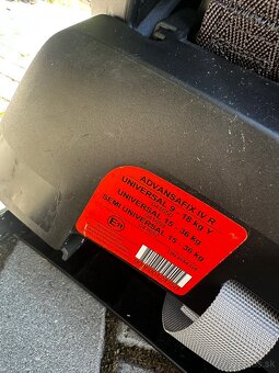 BRITAX RÖMER Advansafix IV R Fire Red 2021 - 11