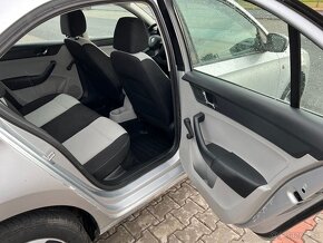 Škoda Rapid 1.2 TSi 63kw naj 119t serviska - 11