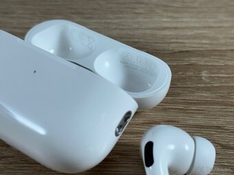 NOVÉ Apple AirPods Pro 2. Generácie USB-C - 11