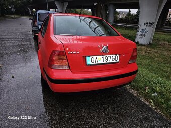 Volkswagen Bora 1,6 - 11