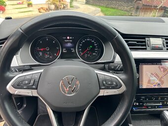 VW Passat B8,5 lift 2021 2,0tdi 110kw DSG 74tisíc KM - 11