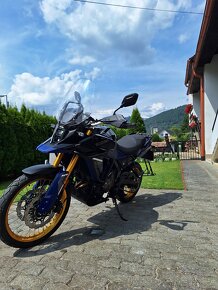 Suzuki v-strom 800 DE - 11