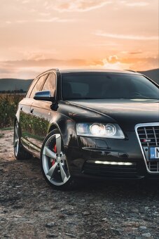 Audi S6 Avant - 11