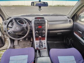 Suzuki Grand Vitara 1.9DDIS - 11