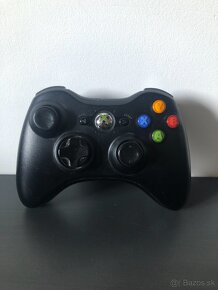 Xbox 360 E - 11