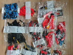 LEGO Technic Ferrari 488 GTE 42125 - 11