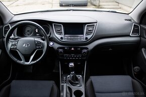 Hyundai Tucson 1.7 CRDi Style - 11