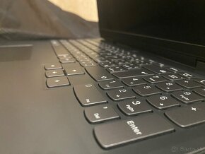 Lenovo Gaming 3 16ARH7 / ZLAVA - 11