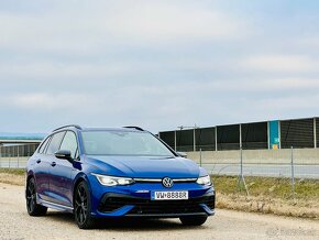 Predám Volkswagen Golf 8R 2.0 TSI 282kw 2022 naj. 17000km - 11