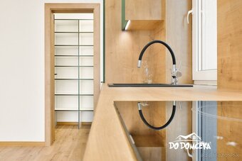 DO DOMČEKA | Kompletne zariadený moderný apartmán s veľkou t - 11