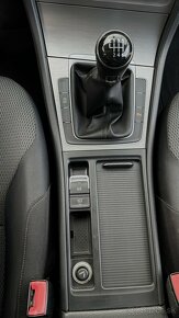 Volkswagen Golf VII 2014 2.0tdi 110kW - 11