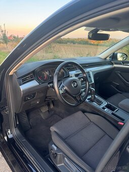 Volkswagen Passat 2.0 TDI DSG - 11