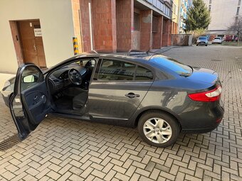 Renault Fluence 105500 km 1.5 Diesel 3999€ - 11