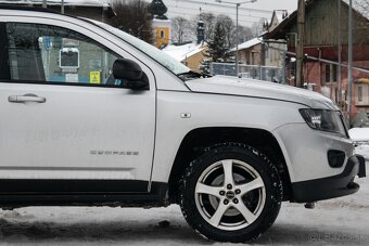 Jeep Compass 2.2L I4 CRD Limited 4x4 - 11