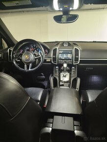 Porsche Cayenne Diesel 2016 - 11