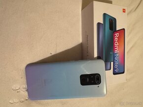 samsung a53 5g oranzovy a xioami 9 - 11