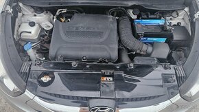 Hyundai ix35 2.0CRDi 100kW 2012 4x4 - 11