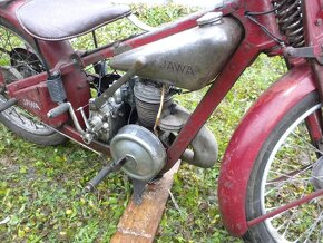 JAWA VILLIERS r.v.1933 dlouhá léta uložená na půdě motorvrčí - 11