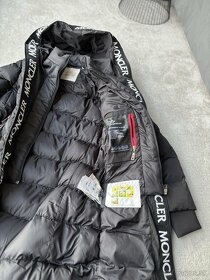 MONCLER luxusná bunda - 11