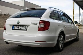 Škoda Superb Combi 1.6 TDI CR DPF Ambition - 11