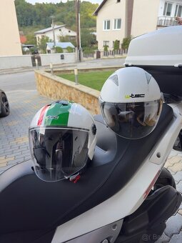 Predám Skuter Aprilia SR max 125 - 11