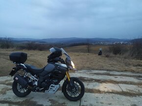 Suzuki v strom 1000 DL - 11