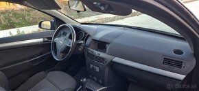 Predam Opel Astra H 1.9 CDTI .88 KW Diesel rok 2007 - 11