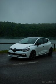 Renault Clio 1.6 R.S.Trophy 220 EDC - 11