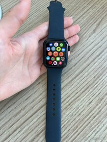 Apple watch SE 2023 GPS 40mm - 11