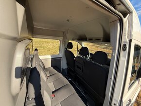 Volkswagen Crafter 2.0 BiTDI L3 AT8 dvojkabína 6 miestne - 11