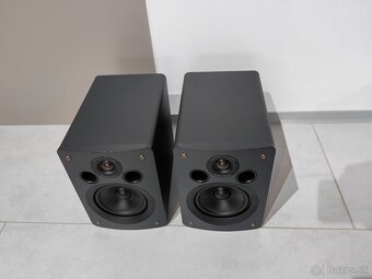 Q Acoustics 1020i - 11